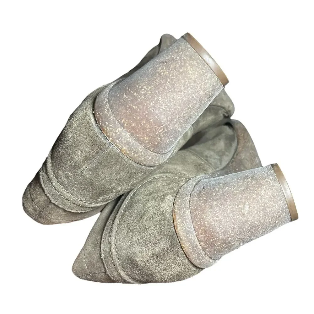 Clarks Artisan Carleta Lyon Taupe chunky heel lace up heeled booties sz 9 1/2